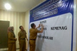 Ciptakan rasa aman dan nyaman, Pesisir Selatan deklarasikan 77 sekolah ramah anak