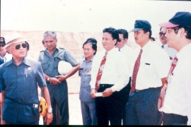 Habibie wafat, Ahmad Dahlan: almarhum sewa pesawat tiap bulan