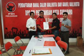 Anugrah Ariyadi optimistis dapat tiket Cawawali Surabaya dari PDI Perjuangan