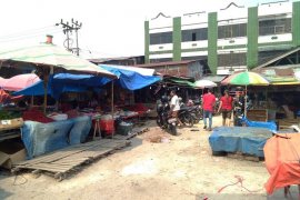 Karhutla Riau - Pedagang keluhkan omset menurun 30 persen akibat asap