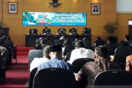 KPK edukasi bahaya korupsi kepada anggota DPRD Blitar