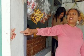 Anak Elvy Sukaesih ngamuk di warung, keluarga sebut ada riwayat gangguan jiwa