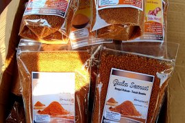 Tanah Bumbu develops brown sugar powder