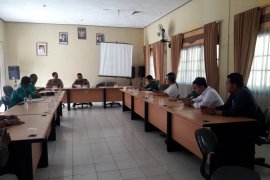 Disnaker : Perselisihan pekerja -  PT AAL diserahkan ke PHI