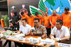 Polisi bekuk delapan pengedar narkoba jaringan Malaysia-Batam-Jakarta, sita 9.522 gram sabu-sabu