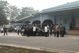 Karhutla Riau - Kedatangan Jokowi di Riau disambut kemunculan puluhan titik panas