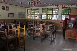 Karhutla Riau- Kabut asap pekat sudah sebulan menyelimuti Riau, warga sakit makin banyak