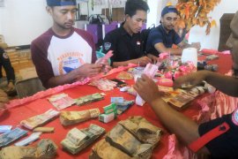 Masyarakat di Maluku harapkan ekspedisi kas keliling BI lebih diintensifkan