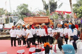 Ibu Negara Iriana Jokowi canangkan "Aksi Gerakan Indonesia Bersih" di Bogor