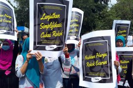Masyakat gelar aksi damai dukung Menkeu naikkan cukai rokok