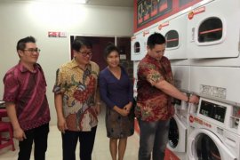 Daily Wash seser market di Darussalam