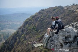 Target Geopark Nasional Karst Citatah