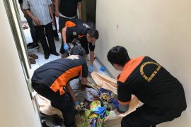 Polisi selidiki kasus kematian ibu dan bayi saat melahirkan di kamar kost