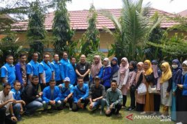 Haji Zanie ajak mahasiswa dan pemuda diskusi pembangunan daerah