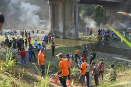 Jember gagas Perda Sampah saat "World Cleanup Day"