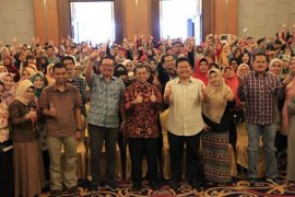 Wagub jadi motivator bedah buku "Seni Mendidik Anak"