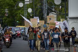 Aksi Selamatkan Bumi