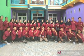 Protes terhadap pembakaran batik "Sekar Jagad" di Pamekasan terus berlanjut