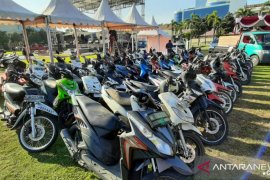 Polda Jatim pamerkan ratusan kendaraan curian di "Gebyar Expo Penyerahan Barang Bukti"