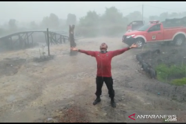 Sejumlah wilayah di Jambi mulai diguyur hujan lebat