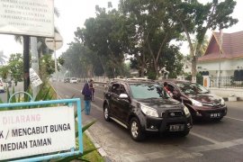 Dinas Sosial Pekanbaru kesulitan tertibkan gepeng di lampu merah