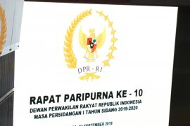 DPR gelar Rapat Paripurna 10, sahkan enam RUU
