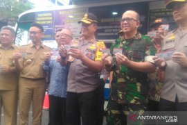 Kapolda Kalbar luncurkan SIM pintar di Pontianak