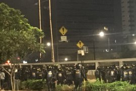 Massa demonstrasi sempat ricuh di "fly over" Slipi