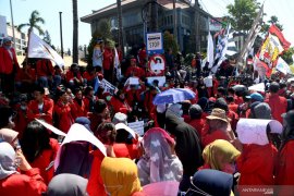 Siswa SMK Surabaya berencana ikut demo di DPRD Jatim