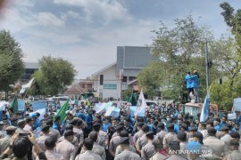 Mahasiswa desak Presiden batalkan UU KPK
