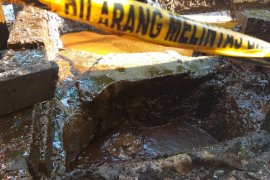 Semburan lumpur di Kutisari Surabaya bertambah jadi dua titik