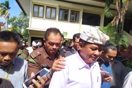 Majelis hakim tolak eksepsi  mantan Wagub Bali