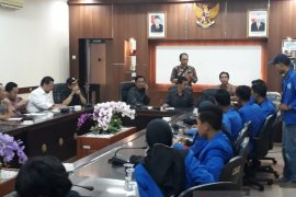 Pimpinan-anggota DPRD Jember dukung tuntutan mahasiswa tolak UU KPK dan RKHUP