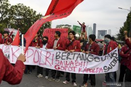 Bukan perintah rektorat, Menristekdikti: tidak ada sanksi