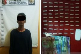 Polsek Bantim tetapkan pemilik 68 paket sabu tersangka
