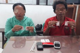 Polres Barito Utara menangkap pria dan wanita pengedar sabu-sabu