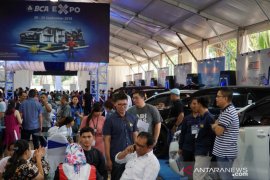 "One stop shopping" layanan terkini nasabah di BCA Expo Malang