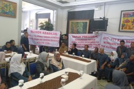 Ribuan kuota CPNS untuk honorer Pemkab Nganjuk "menguap"