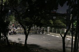 Demo DPR ricuh,  bunyi ledakan beruntun terdengar