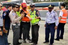 Polda Jabar olah TKP kecelakaan maut Cipularang