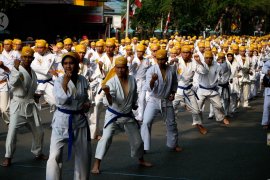 Ribuan karateka pecahkan rekor MURI di Banjarmasin