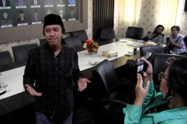 Keluarga Imam Nahrawi minta junjung asas praduga tak bersalah
