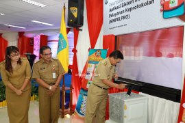 Gubernur Luncurkan Aplikasi Simpelpro