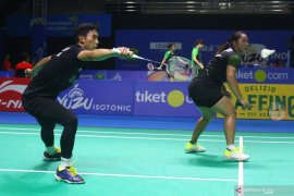Ganda campuran pebulutangkis Indonesia menang