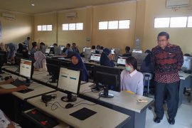 ULM- Briton English Education uji Bahasa Inggris mahasiswa baru