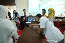 Karolin minta RSUD Landak terus tingkatkan layanan