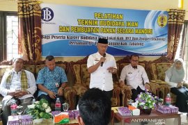 Pemkab HST latih para pembudidaya ikan