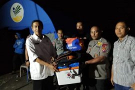 BPBD Kesbangpol Padang Panjang salurkan bantuan untuk korban kebakaran di Asrama Brimob