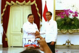 Jokowi: hubungan saya dengan Prabowo sangat mesra