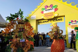 Festival pesona Adira Finance di Makassar suguhkan kekayaan budaya lokal
